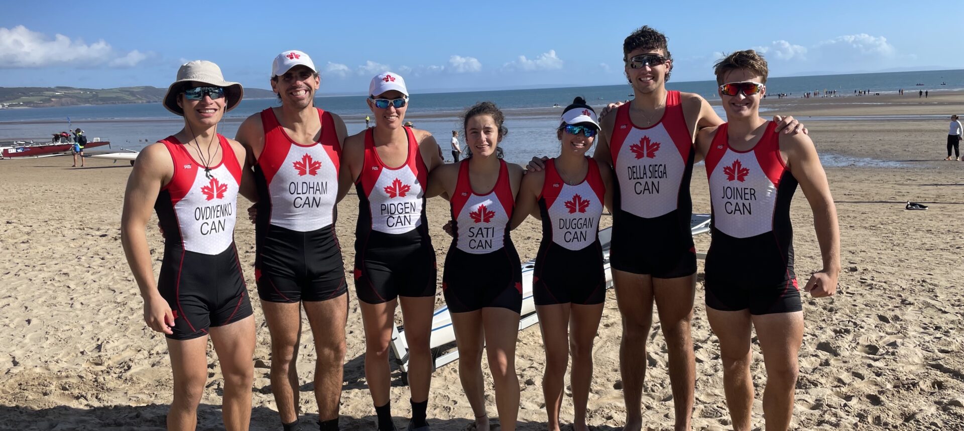 Les Canadiens font des vagues aux Finales de sprint sur plage de World Rowing